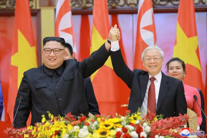 Tổng Bí thư, Chủ tịch nước Nguyễn Phú Trọng và Chủ tịch Triều Tiên Kim Jong-un.