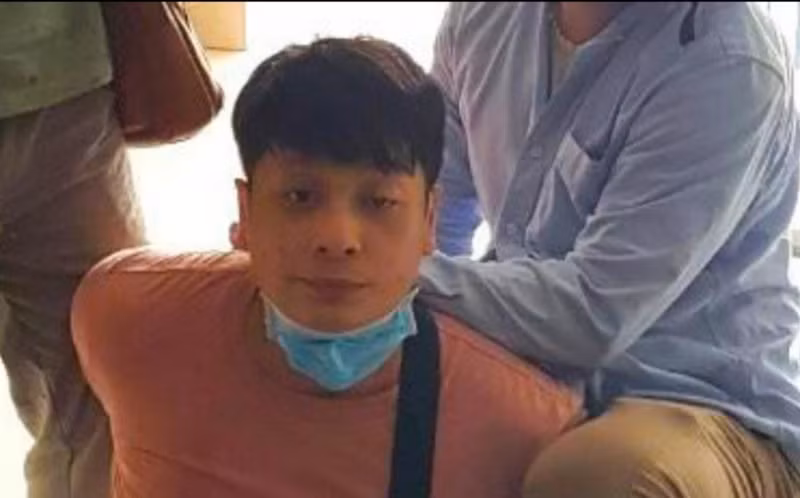 Bị can sát hại cha mình bị truy tố thêm tội Cướp tài sản -0