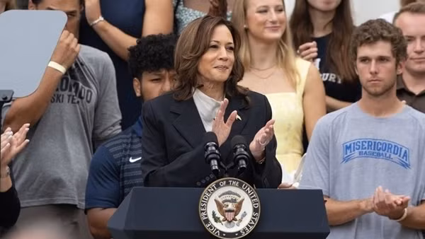 Bà Kamala Harris vượt lên dẫn trước ông Donald Trump?