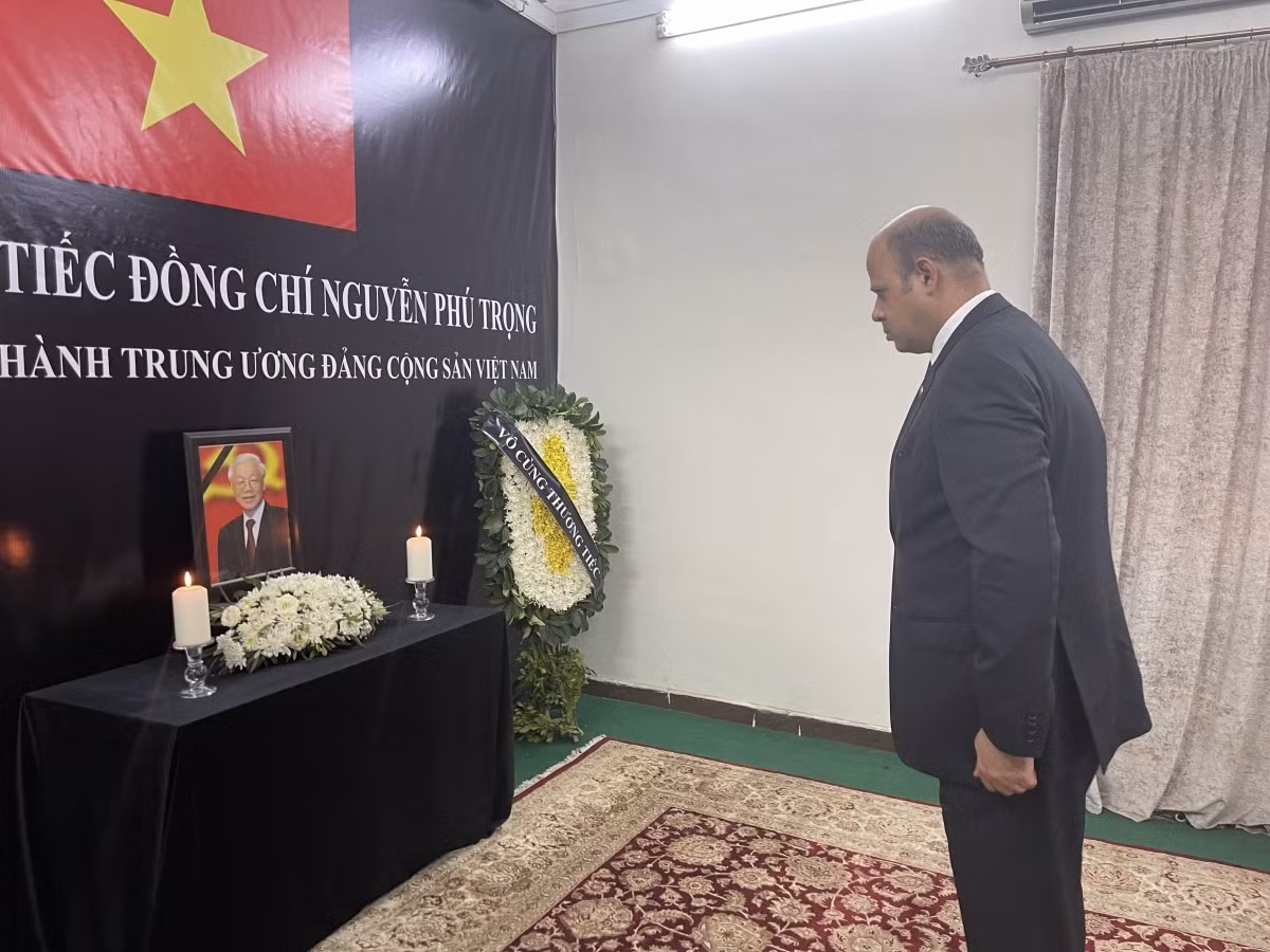Lãnh đạo các nước, tổ chức quốc tế, chính đảng viếng Tổng Bí thư Nguyễn Phú Trọng -0