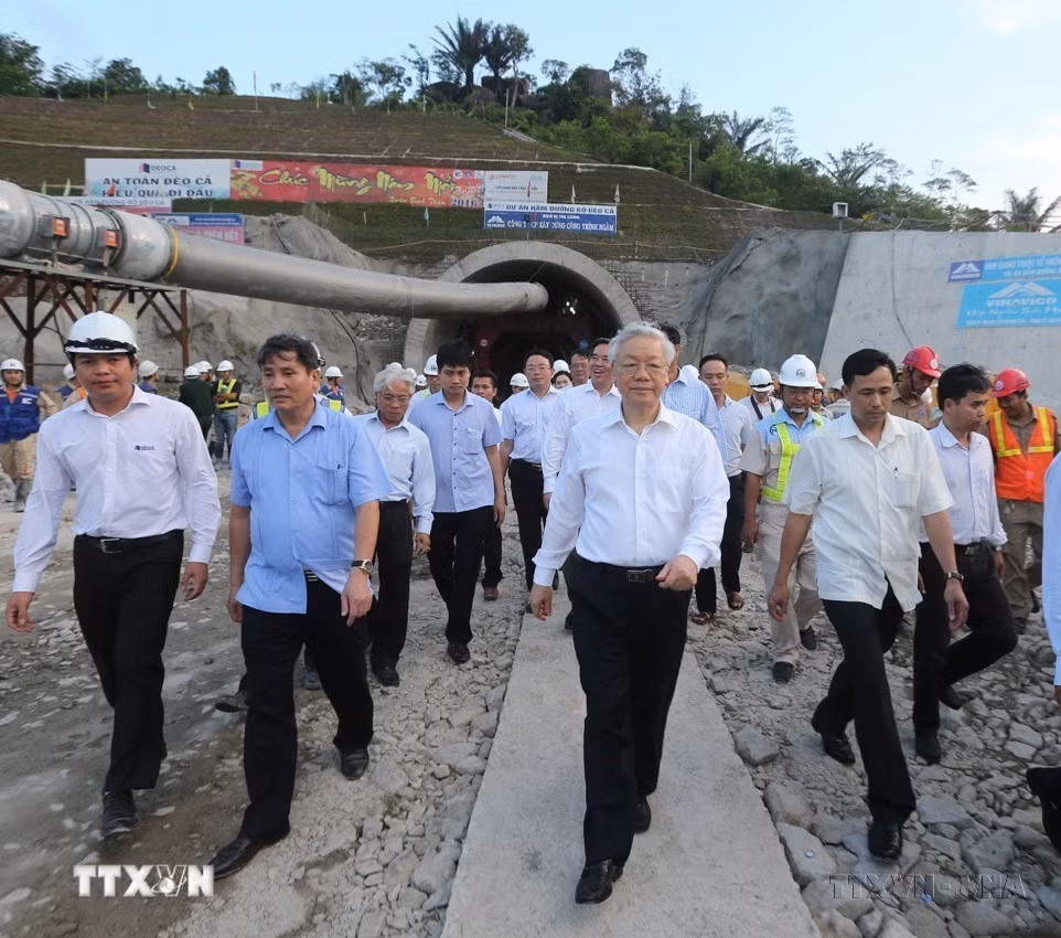 “Đất nước ta chưa bao giờ có được cơ đồ, tiềm lực, vị thế và uy tín quốc tế như ngày nay” -0