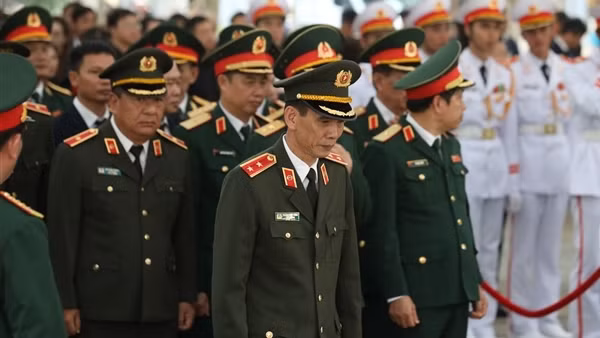 Đoàn đại biểu các đơn vị CAND thành kính viếng Tổng Bí thư Nguyễn Phú Trọng