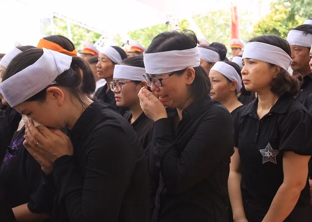 Xúc động tiễn biệt Tổng Bí thư Nguyễn Phú Trọng -1