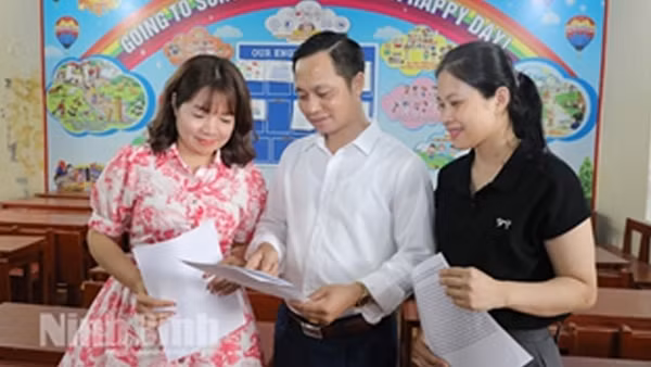 Lan tỏa tinh thần tích cực từ Cuộc thi Thiết kế bài giảng điện tử Tiếng Anh