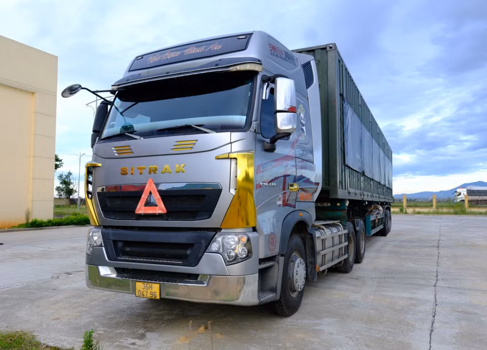 Khởi tố lái xe container thông chốt, đâm thẳng vào lực lượng CSGT -0