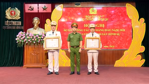 Cảnh sát hình sự phát huy sức mạnh “quả đấm thép” trong đấu tranh phòng, chống tội phạm