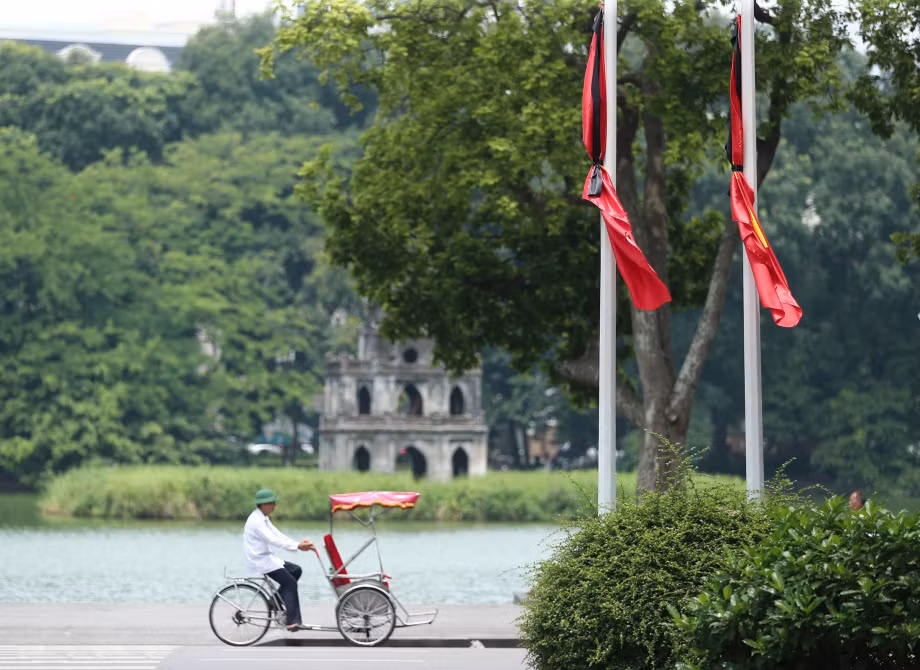 Thời tiết Quốc tang Tổng bí thư Nguyễn Phú Trọng: Hà Nội và TP Hồ Chí Minh ngày nắng ráo, chiều tối đổ mưa -0