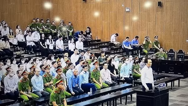 Cựu Chủ tịch FLC Trịnh Văn Quyết: “Những gì cáo trạng mô tả là đúng bản chất hành vi phạm tội của bị cáo”