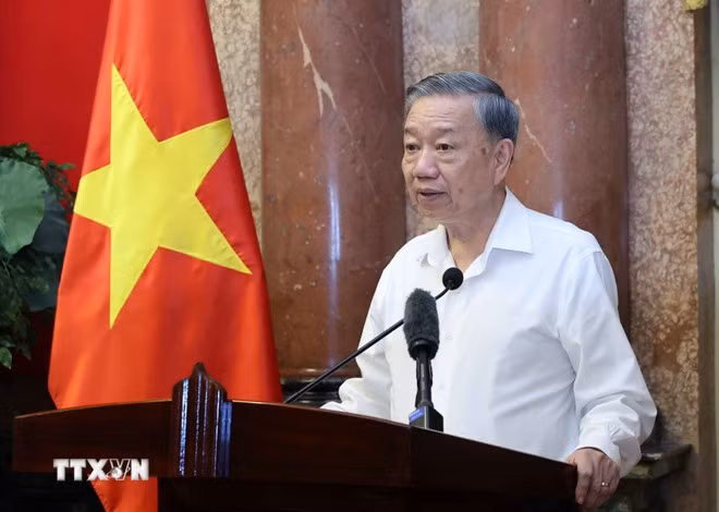 Chủ tịch nước: Các gia đình chính sách phải luôn được hưởng thành quả đổi mới -0