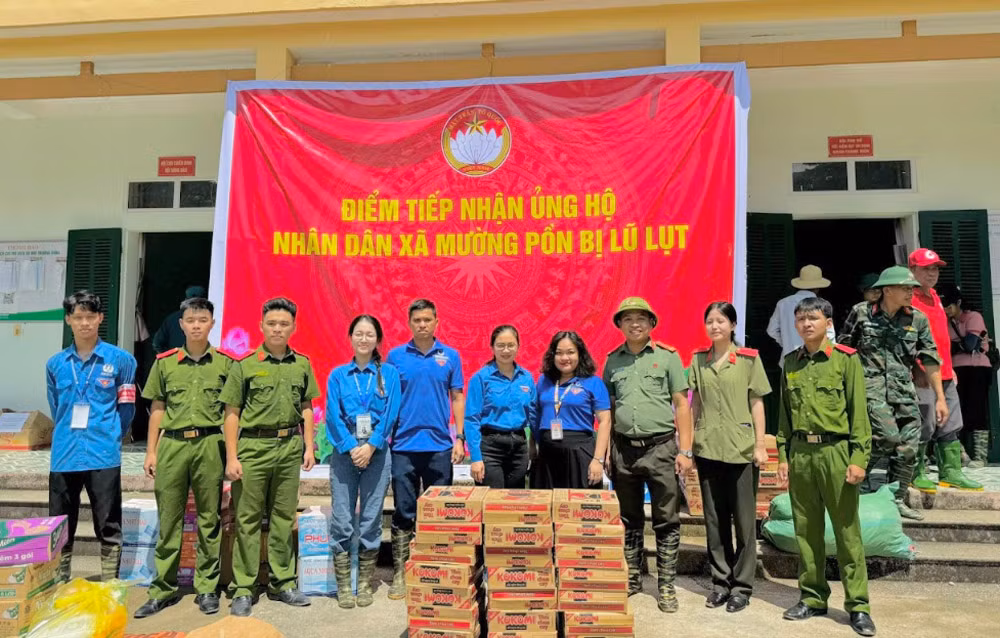 Nỗ lực tìm kiếm người dân mất tích sau trận lũ tại xã Mường Pồn -1