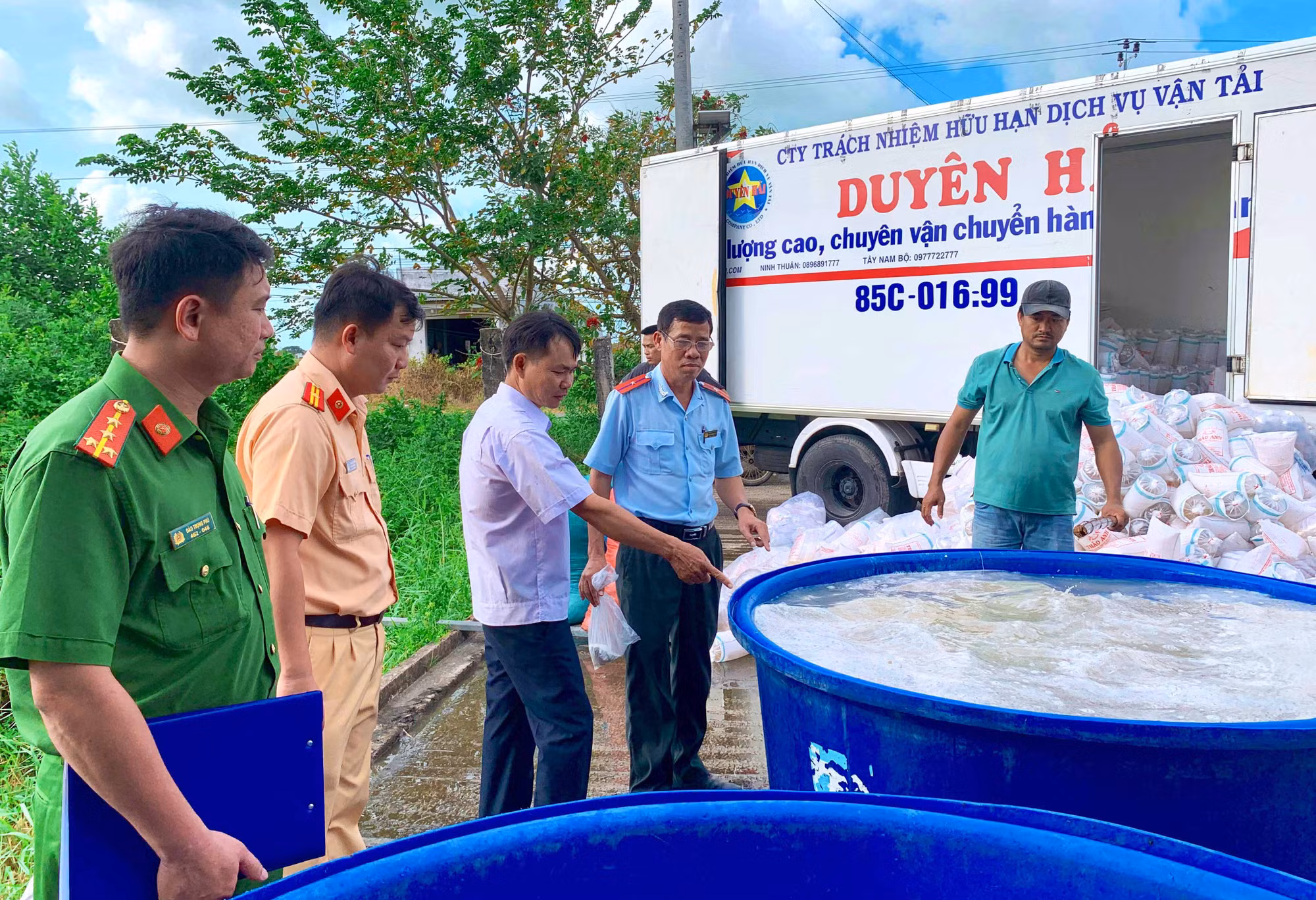 Tăng cường xử lý hàng giả trên lĩnh vực nông nghiệp -0