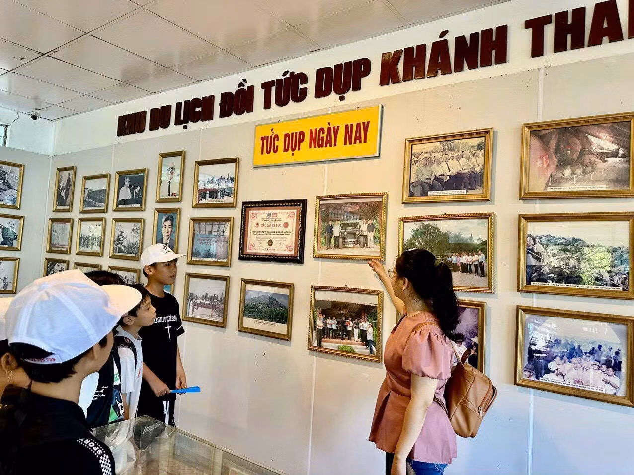 Rạng ngời sắc anh hùng -0