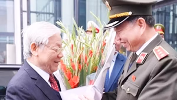 Tổng Bí thư Nguyễn Phú Trọng đặt trọn niềm tin vào lực lượng Công an nhân dân!
