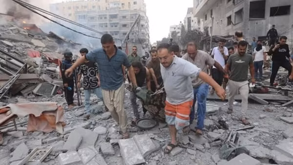Đàm phán ngừng bắn bế tắc, Israel nối lại không kích Gaza