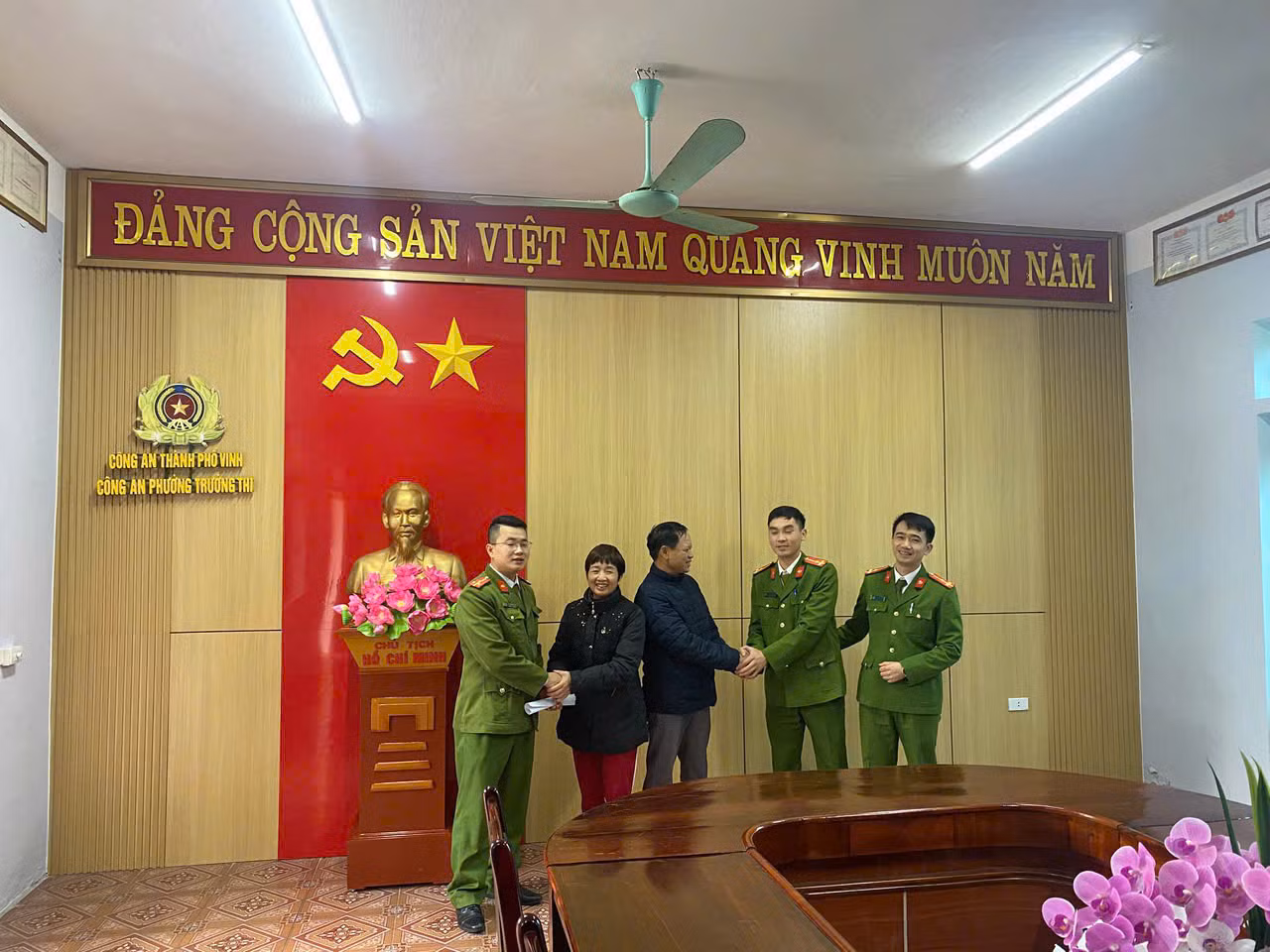 6d19a13a6cf1ddaf84e0.jpg -0