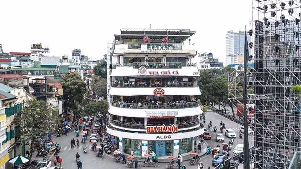 Hà Nội dự kiến chi 18 tỷ đồng để phá dỡ tòa nhà "Hàm cá mập"