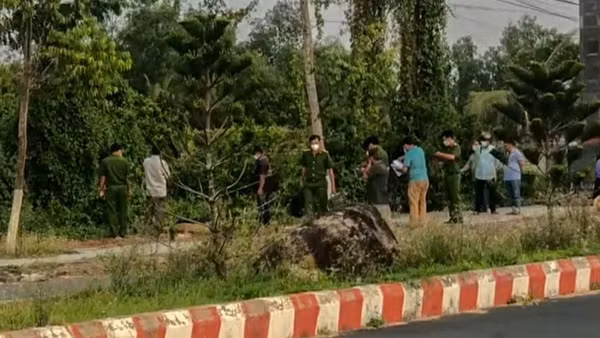 Công an Vĩnh Long tìm tung tích người đàn ông tử vong trong tư thế treo cổ
