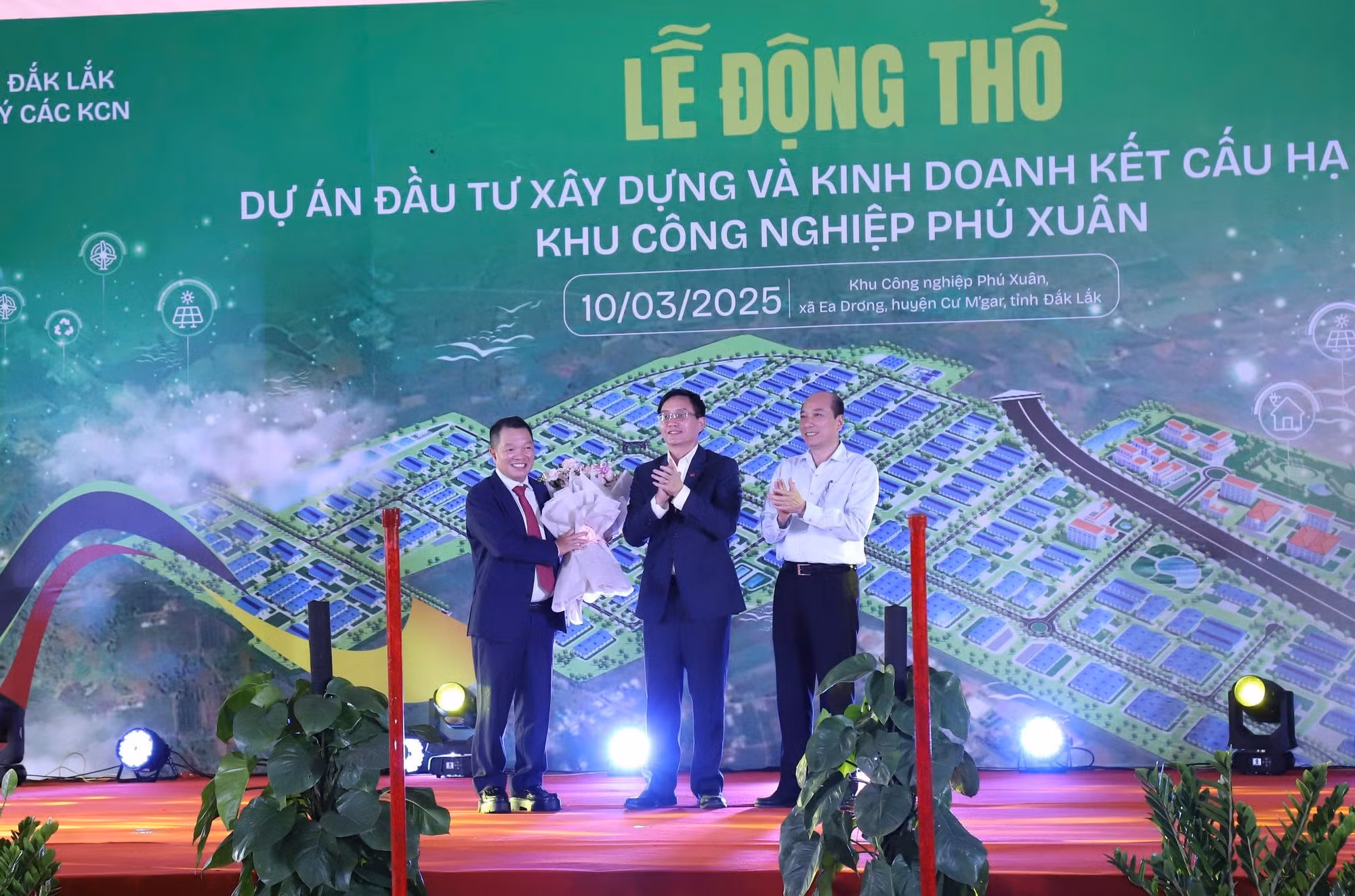 Đắk Lắk khởi công dự án khu công nghiệp hơn 300 ha -0