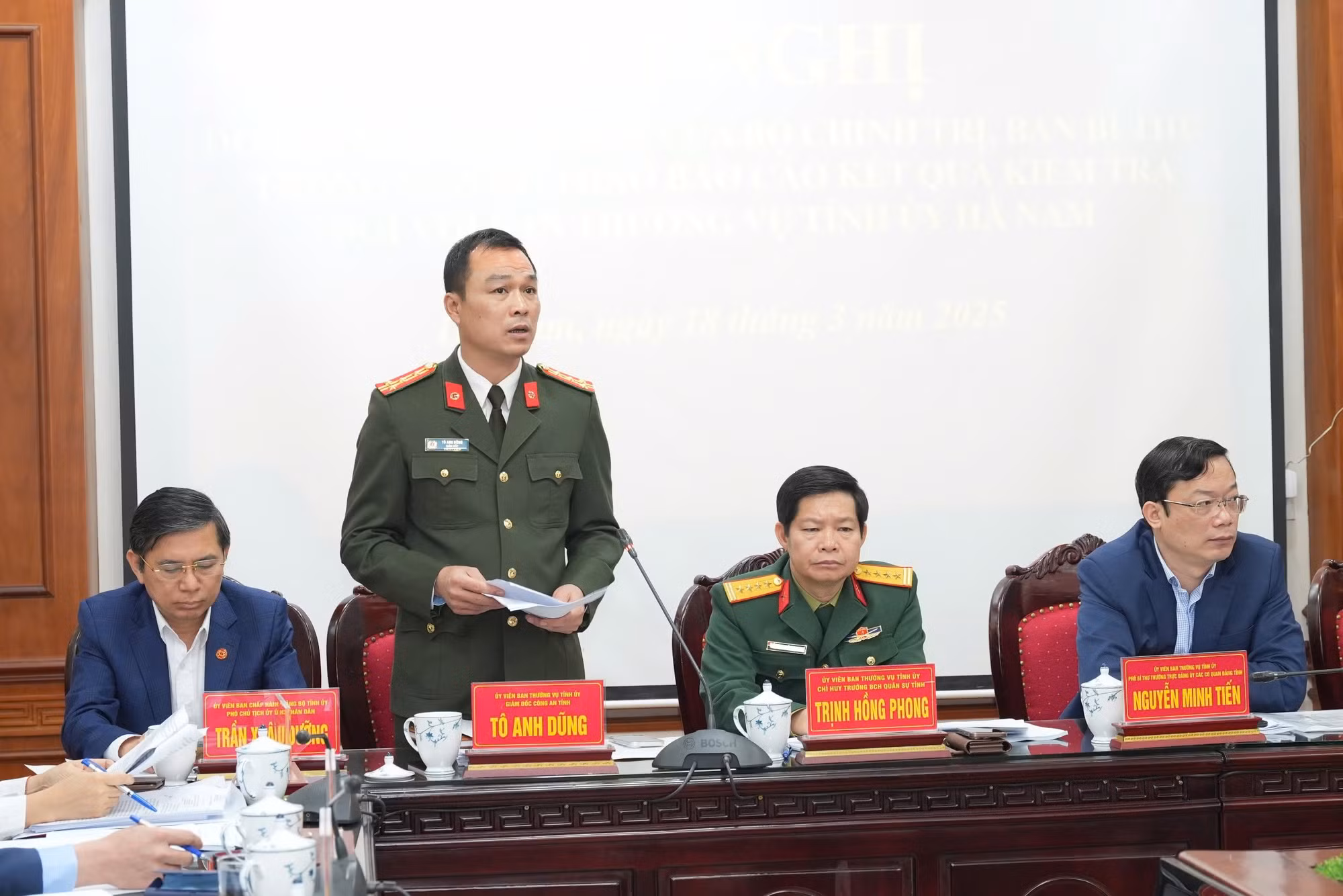 Thông qua kết quả kiểm tra của Bộ Chính trị, Ban Bí thư đối với Tỉnh ủy Hà Nam -0