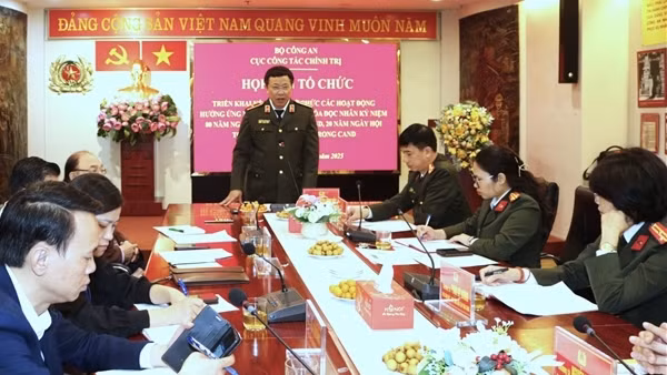 Đa dạng hoạt động tại Ngày Sách và văn hoá đọc trong CAND năm 2025