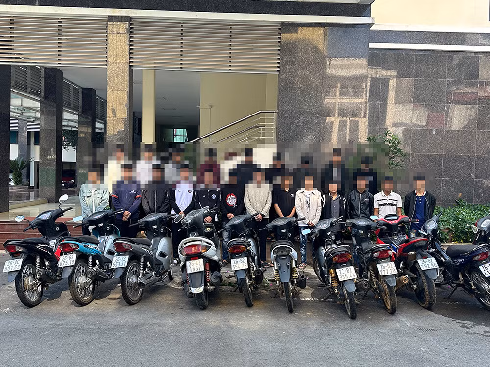 Dẹp nạn “quái xế” tuổi teen -0