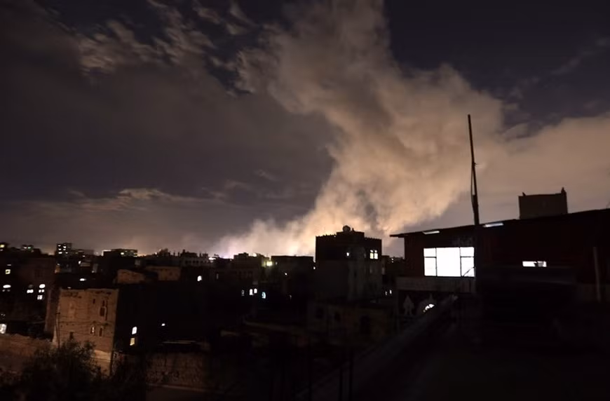 Mỹ rắn giọng cảnh báo Houthi sau đòn không kích trên Biển Đỏ -0