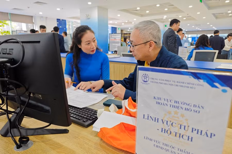 Từ 1/4, Hà Nội có thêm 10 chi nhánh của Trung tâm Phục vụ hành chính công Hà Nội hoạt động -0