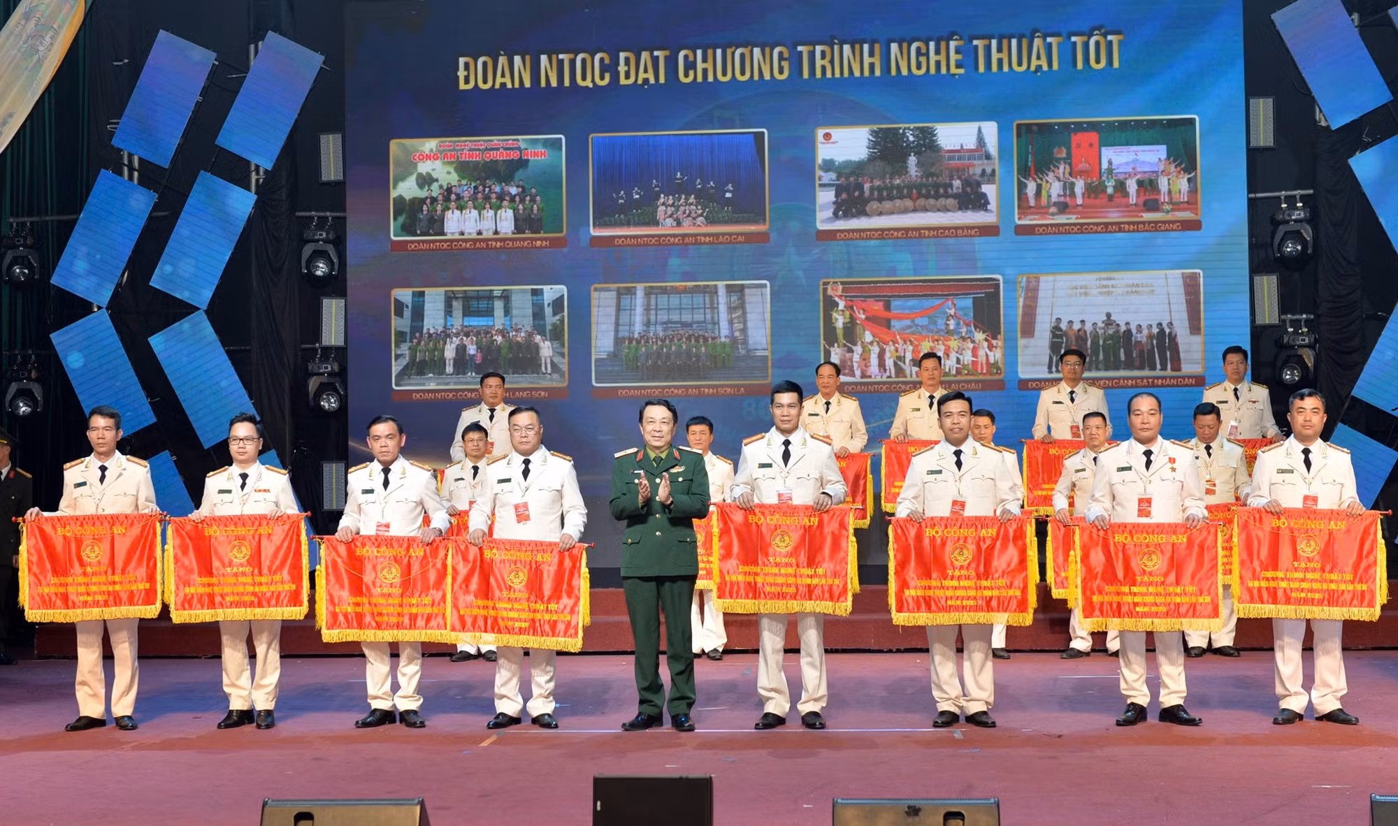 25 tiết mục đoạt giải A Hội diễn nghệ thuật quần chúng CAND khu vực 1 -0