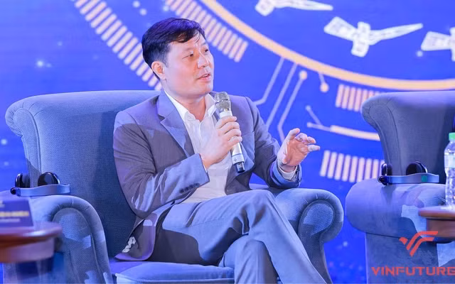 Bài 1: Đi là để trở về và cống hiến -0