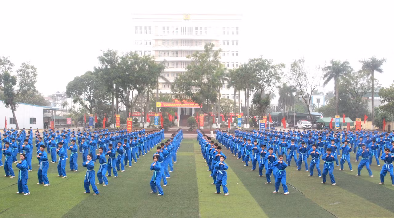 1.386 học viên đại học chính quy hoàn thành huấn luyện tại Bộ Tư lệnh Cảnh sát cơ động -1