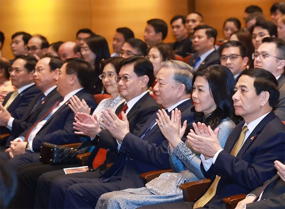 Tổng Bí thư Tô Lâm và Phu nhân dự hòa nhạc tại Đại học Quốc gia Singapore -0