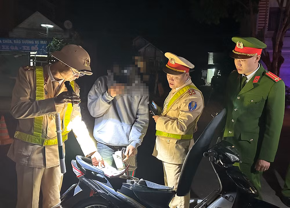 Dẹp nạn “quái xế” tuổi teen -0