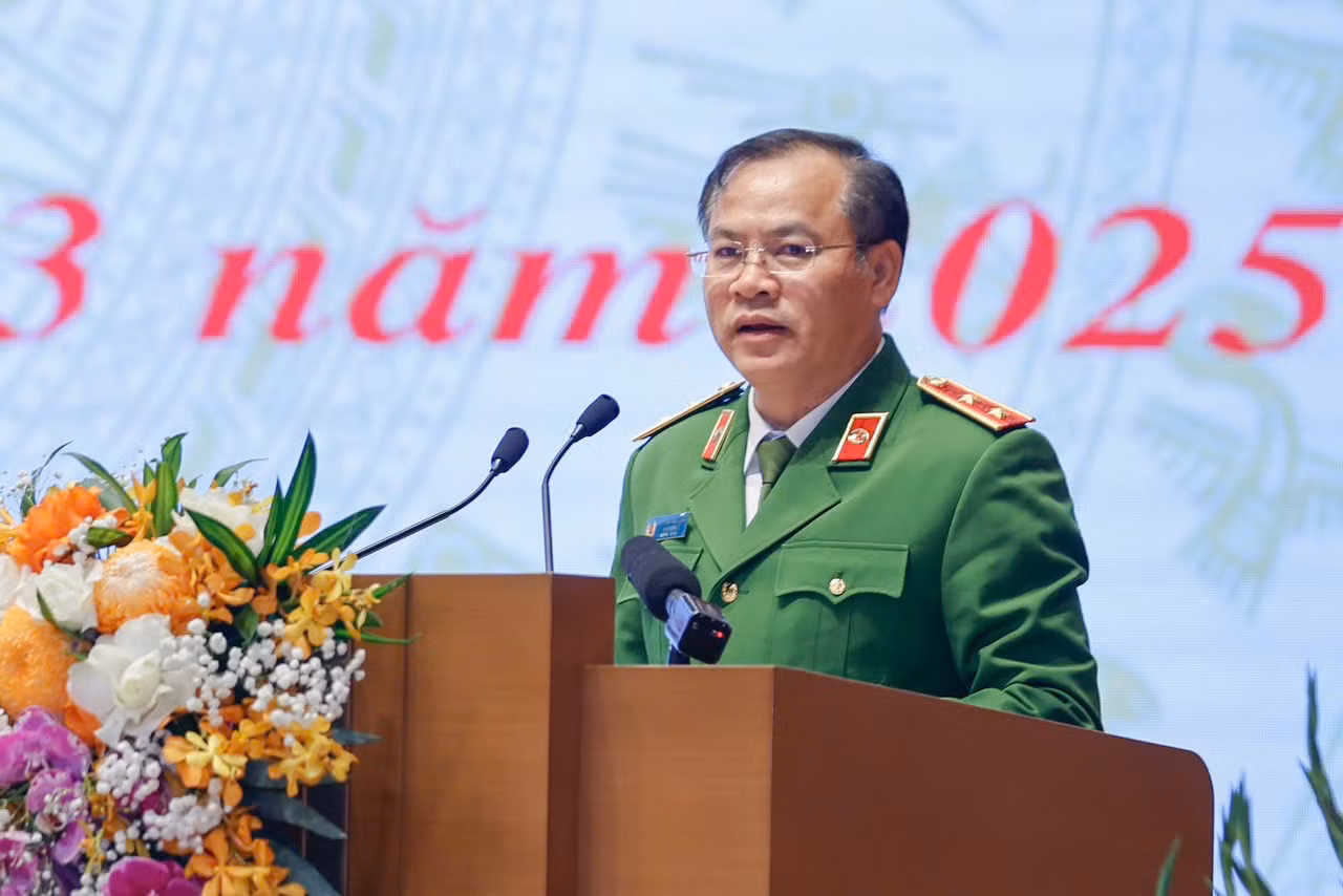Cắt giảm và đơn giản hóa thủ tục hành chính không có giới hạn, càng nhiều càng tốt -0
