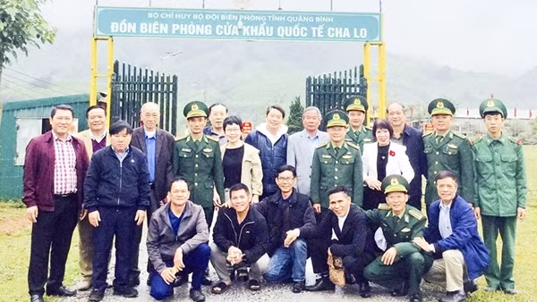 Ấm tình quân - dân nơi biên cương&nbsp;Cha Lo