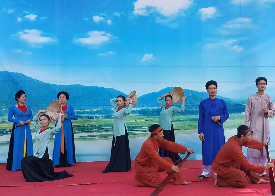 Trình Chính phủ phê duyệt Đề án bảo vệ và phát huy giá trị Di sản văn hóa phi vật thể Dân ca Ví, Giặm -0