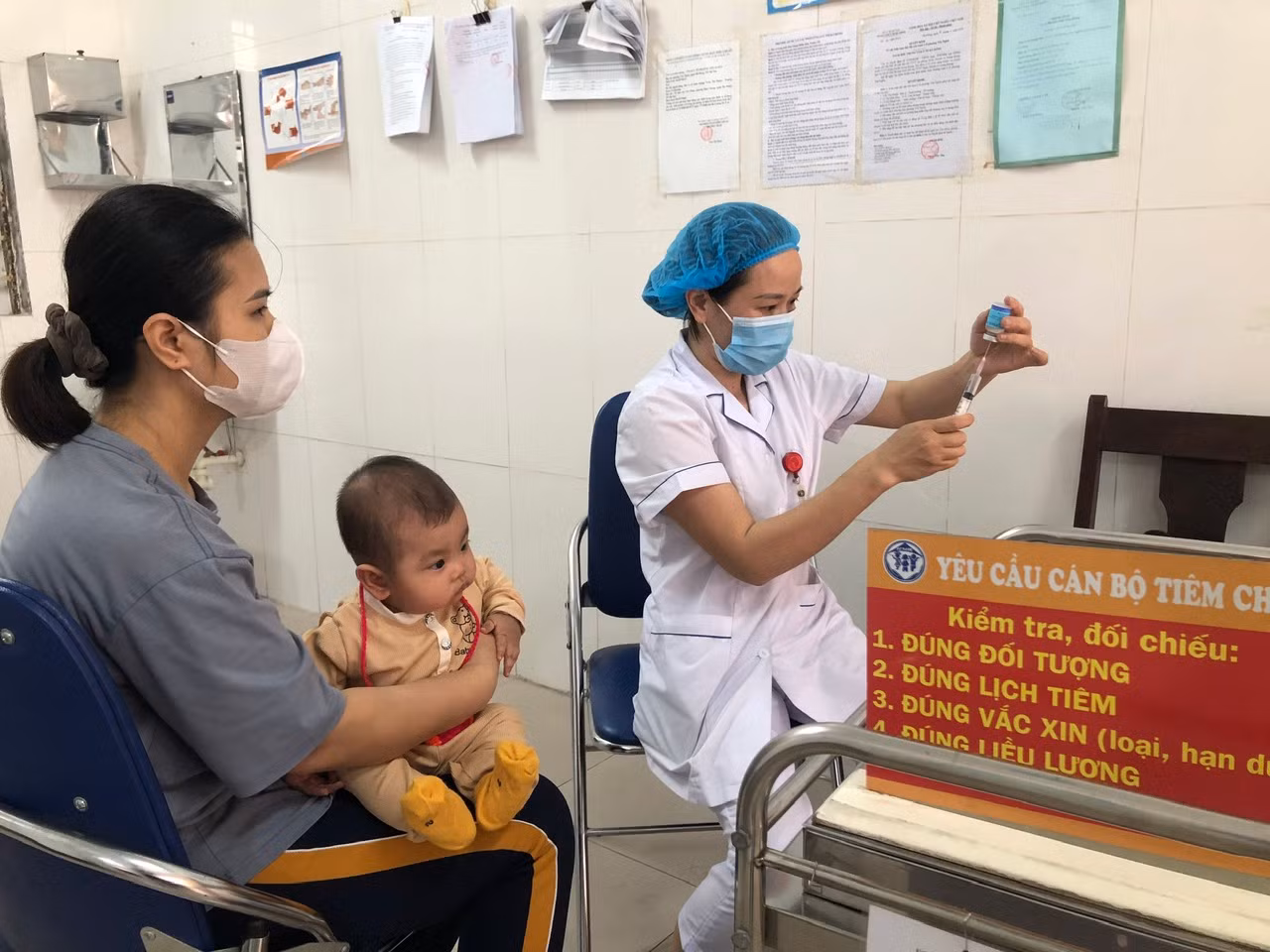  97% trẻ em ở Hà Nội được tiêm vaccine sởi -0