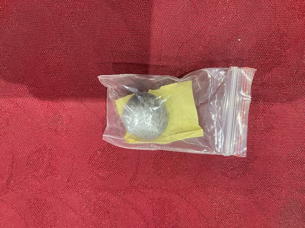 Đường dây cung cấp xyanua, thuốc nổ cho vàng tặc -0