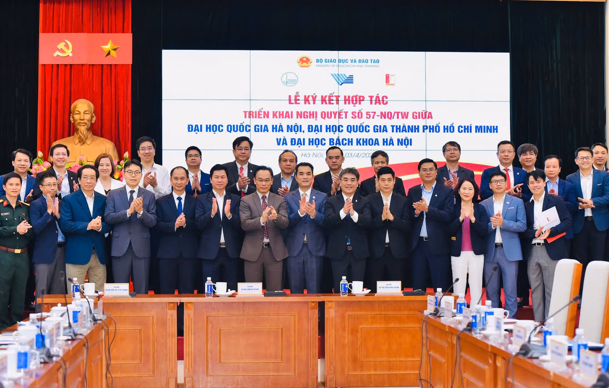 kí kết 1.jpg -0
