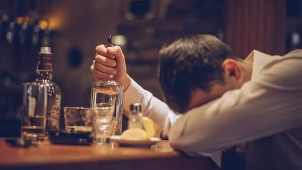 Đoàn du khách bị ngộ độc tại Ninh Thuận có liên quan đến rượu "Sơ ri"?
