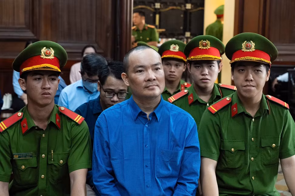 Xét xử nhiều cán bộ tại trung tâm đào tạo nghề vi phạm việc tuyển học viên trái phép -0