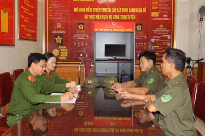 Những “đồng đội” của Công an cơ sở -0