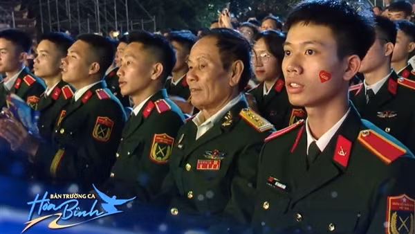 Cầu truyền hình "Bản trường ca hòa bình" kỷ niệm 50 năm Ngày Giải phóng miền Nam