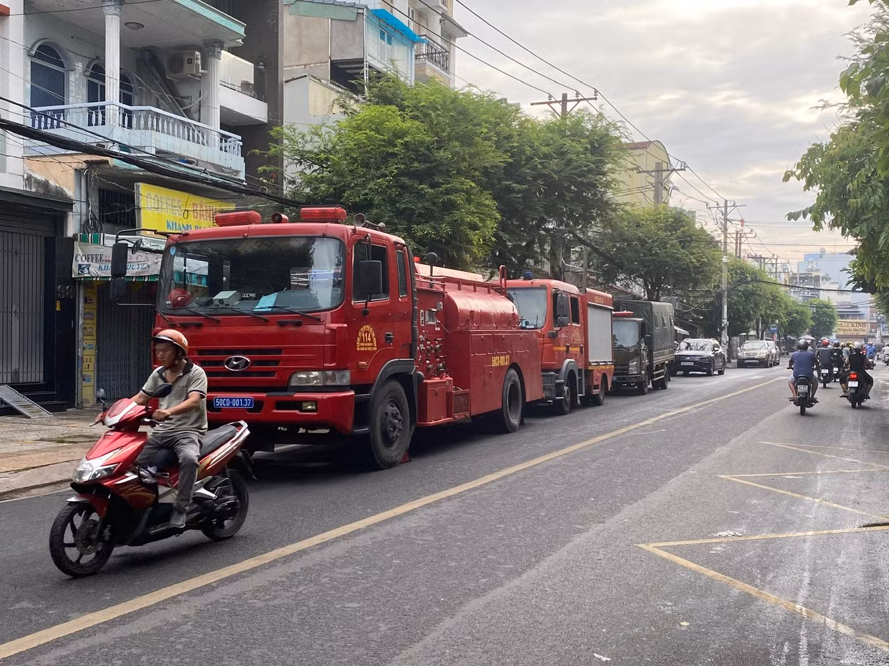 Cháy nhà cấp 4 lúc rạng sáng, 3 người trong nhà tử vong -2