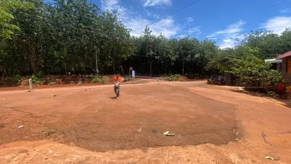 Mâu thuẫn trong đám tang, một người bị đâm chết