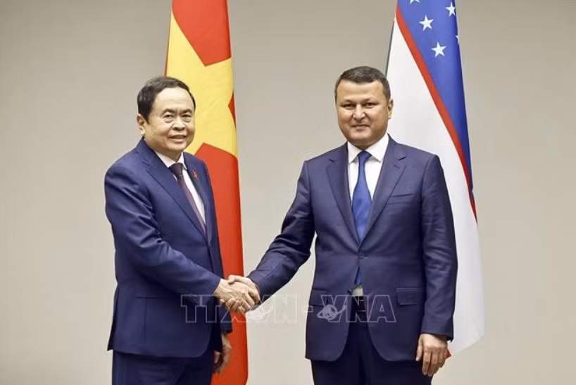 Phát triển mạnh mẽ hơn nữa quan hệ hữu nghị, hợp tác truyền thống Việt Nam - Uzbekistan -0
