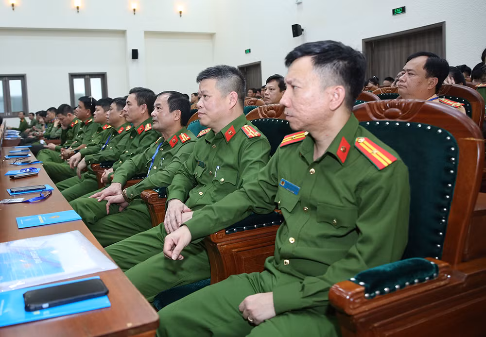 Đoàn công tác Bộ Công an sẵn sàng cho hành trình Trường Sa -0