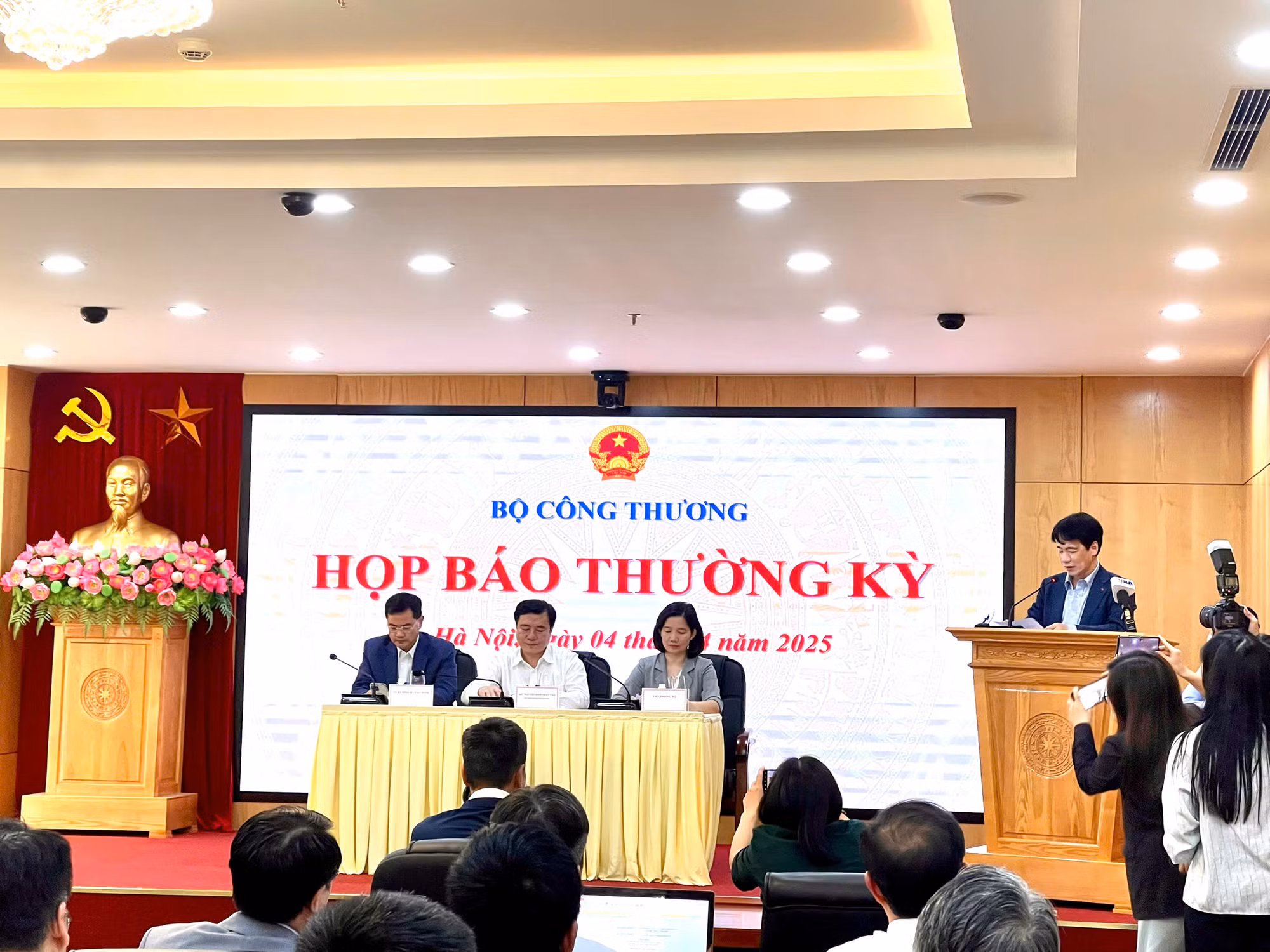  Giải pháp giúp doanh nghiệp vững vàng trước 
