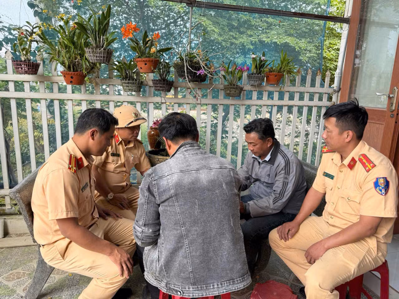 1.jpg -0