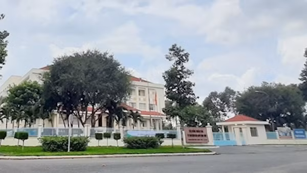 Loạt vi phạm tại 2 dự án do UBND quận Bình Thủy làm chủ đầu tư
