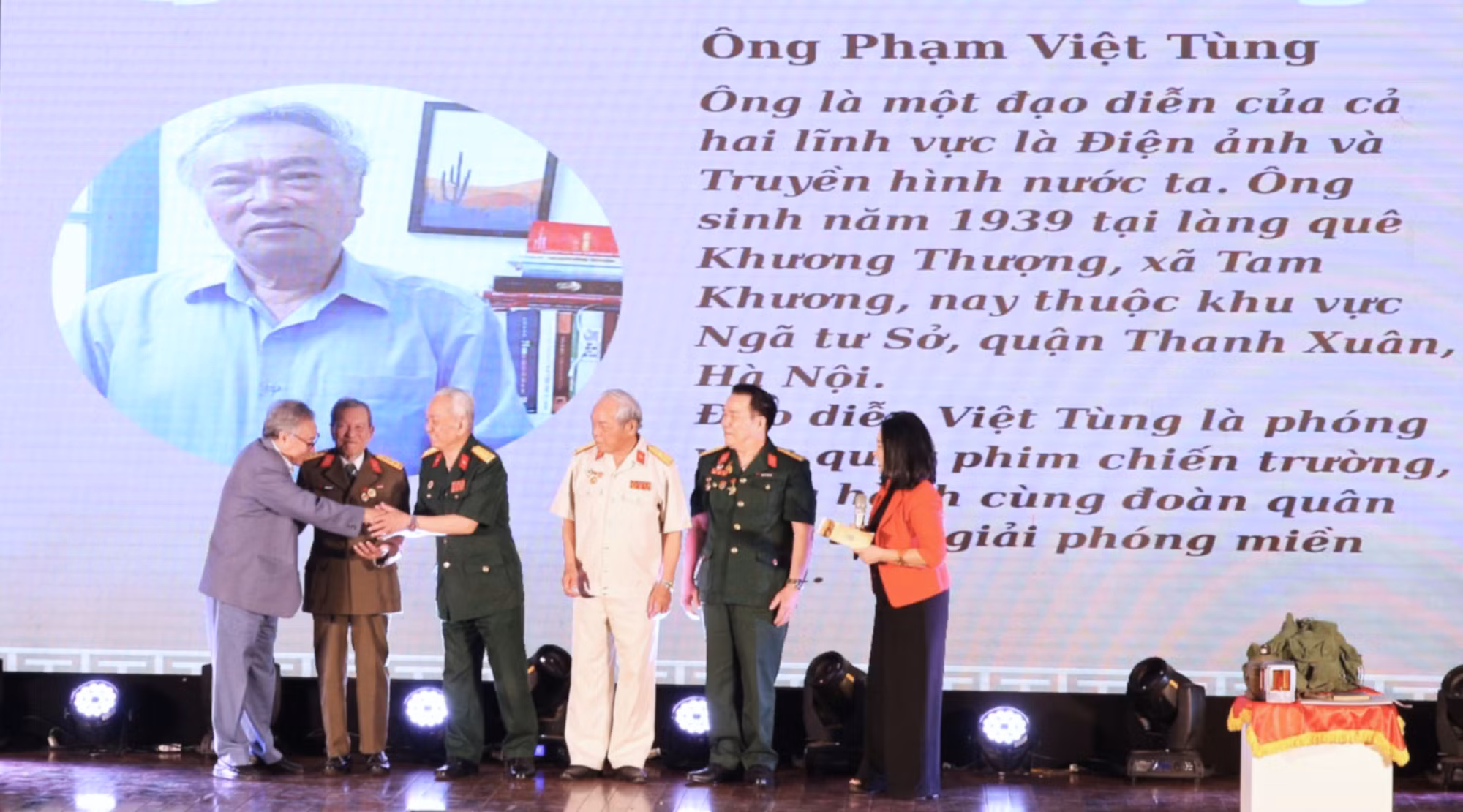 Tái hiện “một thời đạn bom” cùng các nhân chứng lịch sử đặc biệt -0